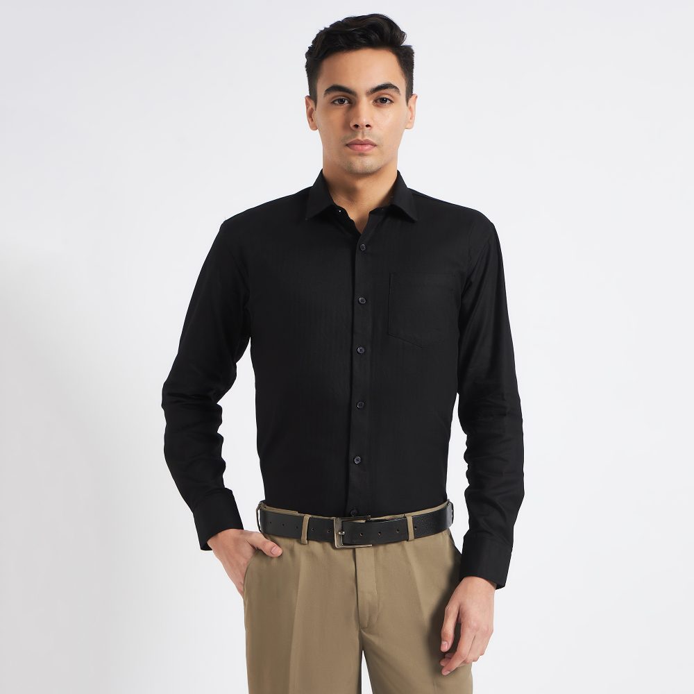 Black Tie Men Solid Formal Shirt | Vishal Mega Mart India