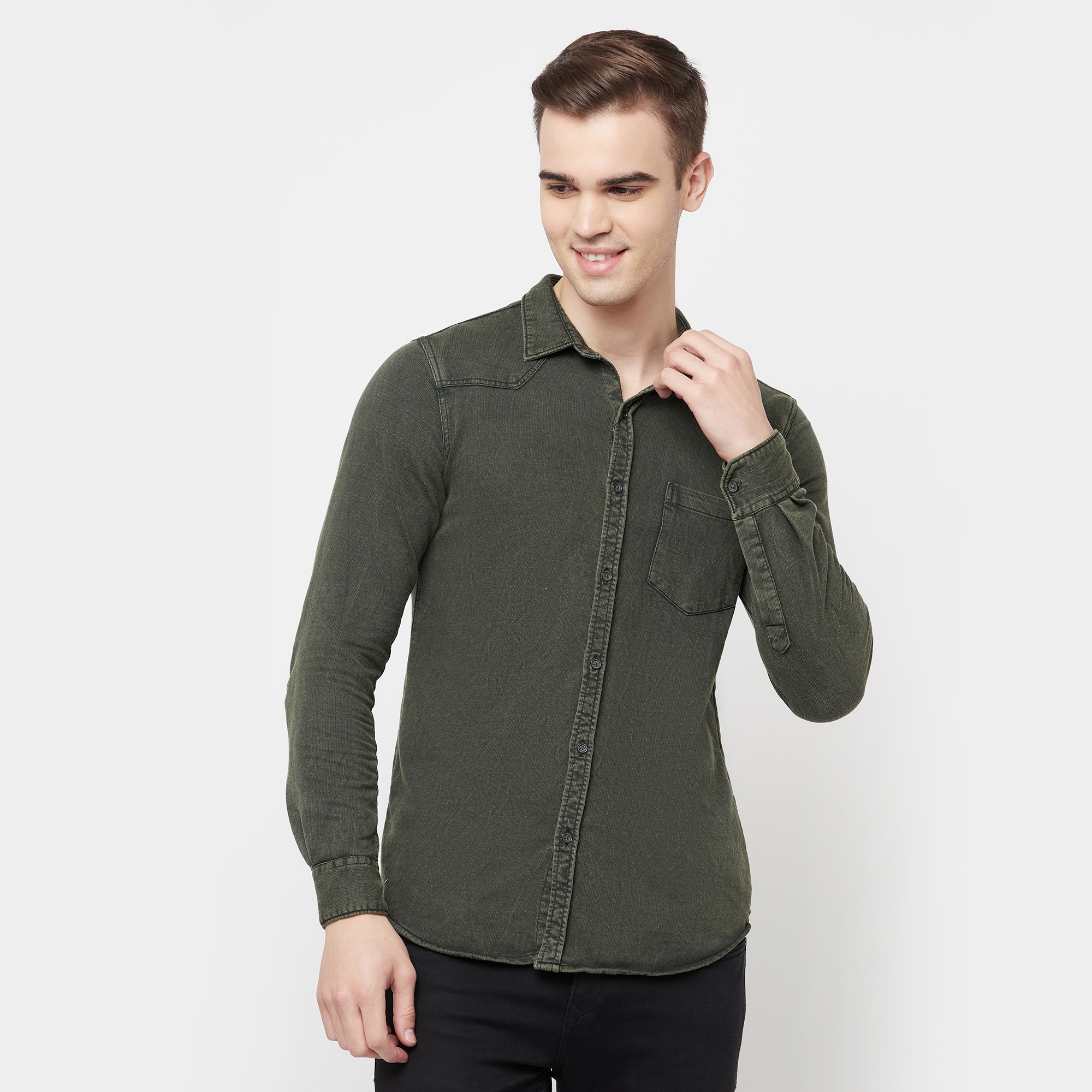 Viveza Solid Casual Shirt