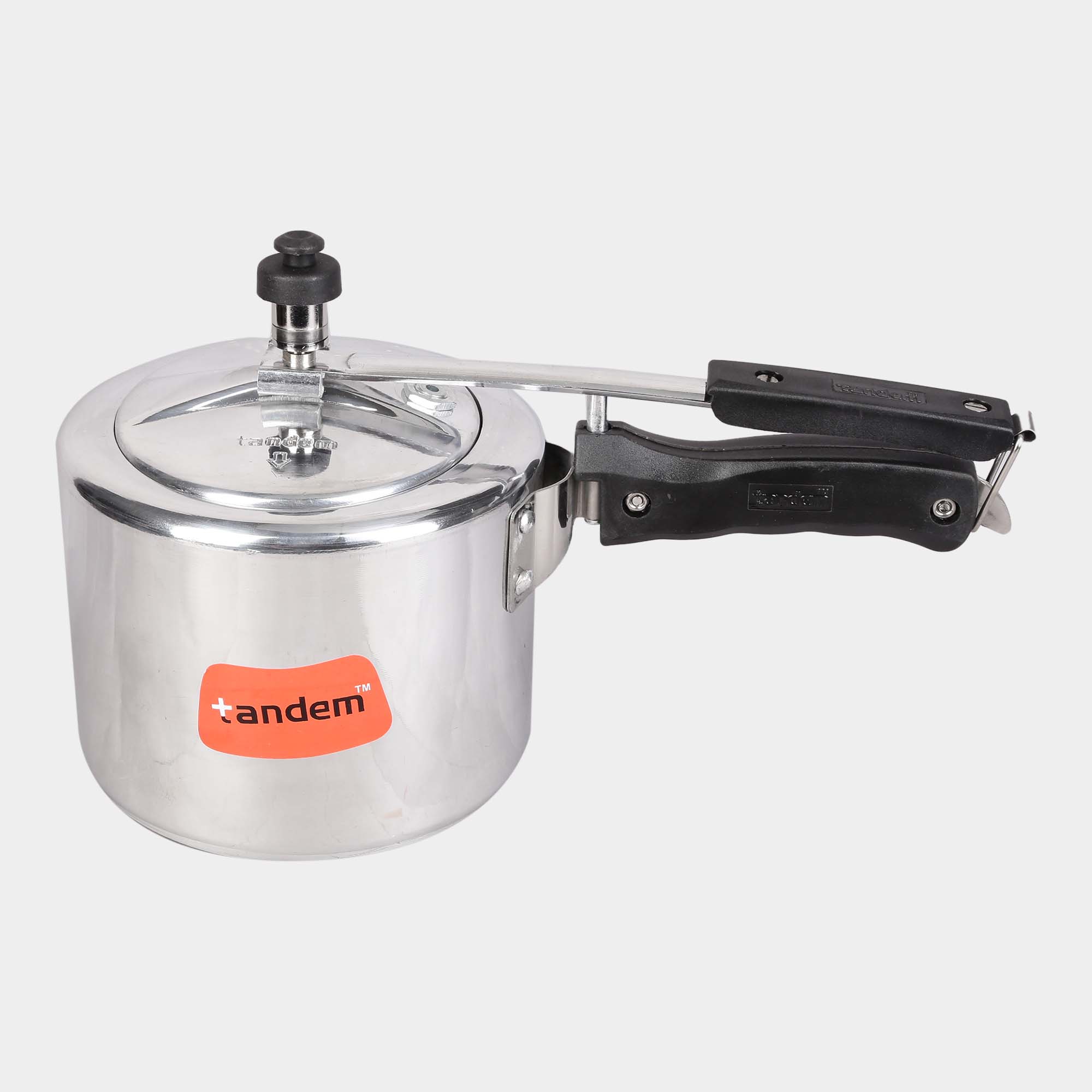 Vishal mega mart pressure cooker price new arrivals